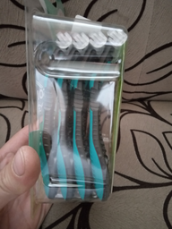 Одноразові станки Wilkinson Sword Xtreme 3 Sensitive 4+2 шт (4027800010707) фото від покупців 11