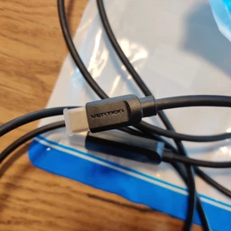 Кабель Type-C на HDMI конвертер перехідник Vention (2м, 4K 30Hz). Black фото від покупців 6