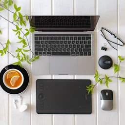 Графічний планшет Wacom Intuos Pro S (PTH460K0B) (Офіційна гарантія 24 міс.) фото від покупців 8