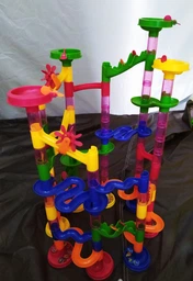 Детский конструктор - лабиринт Marble Run для мальчиков и девочек из труб с шариками 105 деталей (NO.678-7) фото от покупателей 6
