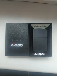 Запальничка Zippo Black Matte (218) фото від покупців 7
