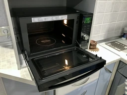 Мікрохвильова піч PANASONIC NN-DF383BZPE фото від покупців 10