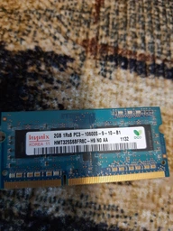 Оперативная память 4 ГБ, DDR3, для ноутбуков, SK hynix (1333 МГц, 1.5 В, CL9, HMT351S6CFR8C-H9) Б/У фото от покупателей 3
