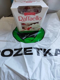 Цукерки Raffaello 150 г (8000500023976) фото від покупців 17