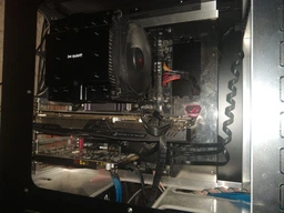 Материнська плата Gigabyte X570 Aorus Elite Socket AM4 фото від покупців 1