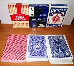 Карти гральні Duke Texas Hold'em, пластик, 54 листа 9.3х6.6х1.8 см Червоні (DN30766RED) фото від покупців 12