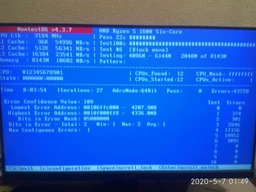 Модуль пам'яті Kingston DDR4 8Gb Fury Beast 3000MHz Black (KF430C15BB/8) фото від покупців 5
