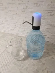 Помпа для води електрична автоматична сенсорна на бутиль диспенсер насос електропомпа для бутильованої води для бутля біла фото від покупців 2