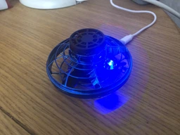 Літаючий спиннер Flynova з LED підсвічуванням Original New Червоний(528W) фото від покупців 3