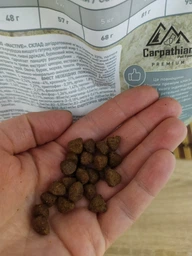Сухой корм для стерилизованных и кастрированных кошек Carpathian Pet Food Inactive с курицей и атлантическим палтусом 1,5 кг фото от покупателей 14