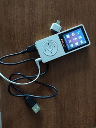 MP3 Плеер RuiZu X02 8Gb Original Черный фото от покупателей 5
