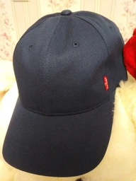 Кепка чоловіча Levi's Classic Twill Red Tab Baseball Cap 77136-0157 One Size Regular Black (7613267725437) фото від покупців 5