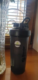 Шейкер спортивный BlenderBottle Classic Loop PRO 20oz/590ml Pebble Grey фото от покупателей 3