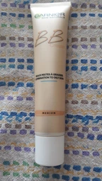 BB-крем для смешанной и жирной кожи Garnier Skin Naturals Секрет совершенства Светло-бежевый 50 мл (3600542415071) фото от покупателей 1
