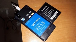 Мобильный телефон Prestigio Muze U3 LTE Black (PSP3515DUOBLACK)