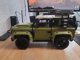 Конструктор LEGO Technic Land Rover Defender (42110) [80045] фото від покупців 7