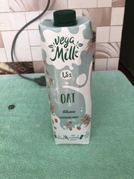 Напиток растительный Vega Milk овсяный ультрапастеризованный 950 мл (4820192262040) фото от покупателей 15