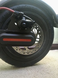 Электросамокат Xiaomi Mi Electric Scooter 1S Black (FBC4019GL/DDHBC05NEB) фото от покупателей 2