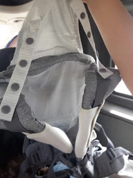 Нагрудна сумка Chicco Кенгуру Hip Seat, чорна 79147.42 фото від покупців 9