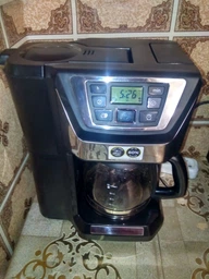Крапельна кавоварка Russell Hobbs Chester Grind & Brew Digital 22000-56 фото від покупців 7