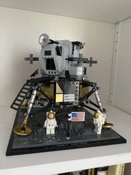 Lego Creator Expert Лунный модуль корабля «Апполон 11» НАСА 10266 фото от покупателей 3