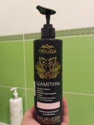 Шампунь для волос Triuga Глубокое восстановление и питание 500 мл фото от покупателей 1