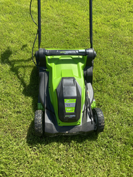 Газонокосарка електрична Greenworks GLM1241 (2505207) фото від покупців 6