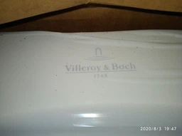 Ванна каменная VILLEROY & BOCH OBERON 170x75 UBQ170OBE2V-01 с ножками