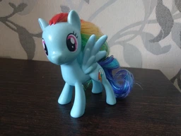 Игрушка фигурки Пони-подружки Hasbro My Little Pony Радуга Дэш 8.5 см (E4966_E5006)