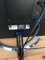 Монитор 23.8" LG UltraFine 24UD58-B фото от покупателей 2