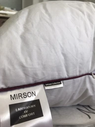 Подушка антиаллергенная MirSon 1174 DeLuxe EcoSilk Высокая 40х40 см (2200003265002) фото от покупателей 2