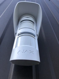 Козырек Ajax Hood для датчика движения MotionProtect Outdoor (000018007) фото от покупателей 3