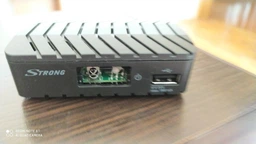 Цифровой эфирный приемник DVB-T2 Strong SRT 8203 с просмотром YouTube фото от покупателей 16