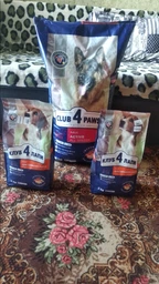 Сухой корм CLUB 4 PAWS PREMIUM Клуб 4 лапы для взрослых собак всех пород АКТИВ, 14 кг фото от покупателей 17