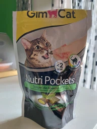 Снеки для котов Gimborn GimCat Nutri Pockets Кошачья мята + Мультивитамин 60 г (4002064419282) фото от покупателей 4
