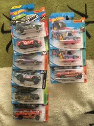 Базовая машинка Hot Wheels в ассортименте 1 шт (5785) (74299057854) фото от покупателей 5