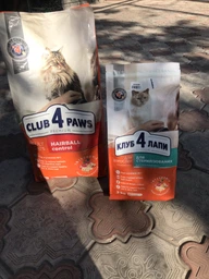 Сухий корм для котів з куркою Club 4 Paws Клуб 4 Лапи для виведення шерсті 2 кг (4820215369428) фото от покупателей 10