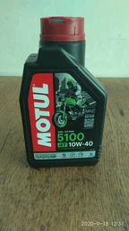Моторное масло Motul 5100 4T 15W-50 4 л (104083) фото от покупателей 7