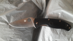 Нож Spyderco Tenacious FRN (C122PBK)