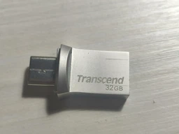 Флеш память USB Transcend JetFlash 890 128GB USB 3.1 Gen1 + Type-C Silver (TS128GJF890S) фото от покупателей 9