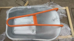 Тачка будівельна двоколісна BUDFIX WB6404W фото від покупців 1