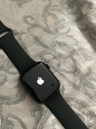 Смарт-часы Apple Watch SE GPS 44mm Space Grey Aluminium Case with Black Sport Band (MYDT2UL/A) фото от покупателей 10