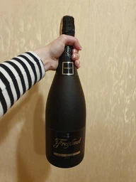 Вино игристое Freixenet Cava Cordon Negro белое брют 0.375 л 11.5% (8410036009199) фото от покупателей 2