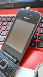 Мобильный телефон Nokia 2720 Flip Black фото от покупателей 1