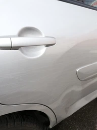 Антицарапин Turtle Wax Scratch Remover 100 мл (5010322774225)