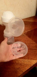 Ручний молоковідсмоктувач BabyOno Anatomy (301) фото від покупців 7