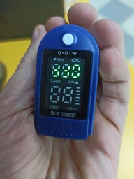 Пульсоксиметр Contec Pulse Oximeter CMS50D фото від покупців 1