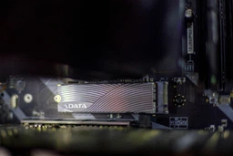 Накопитель SSD ADATA Swordfish 1TB M.2 2280 PCIe Gen3x4 3D NAND TLC (ASWORDFISH-1T-C) фото от покупателей 8
