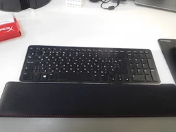 Підставка ергономічна під зап'ястя HyperX Wrist Rest (4P5M9AA) фото від покупців 9