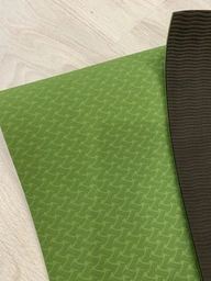 Килимок для йоги EasyFit TPE+TC (Eco Friendly) 6 мм блакитний-синій (двошаровий спортивний каремат, мат для фітнесу, пілатесу) фото від покупців 2